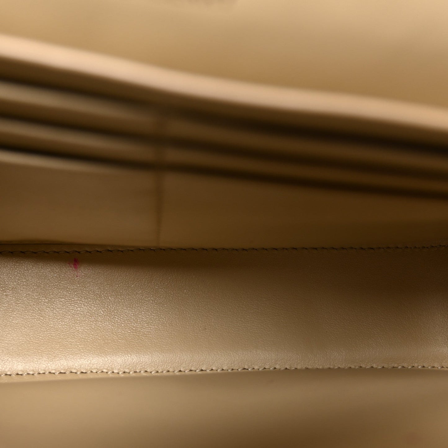 Grainy Calfskin Vintage Check Hampshire Crossbody Beige