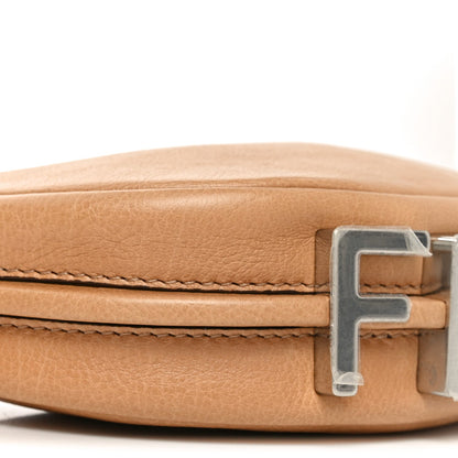 Vitello Grace Nano Fendigraphy Hobo Charm Miele Scuro