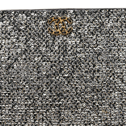 Sequins Medium 19 Pouch Silver