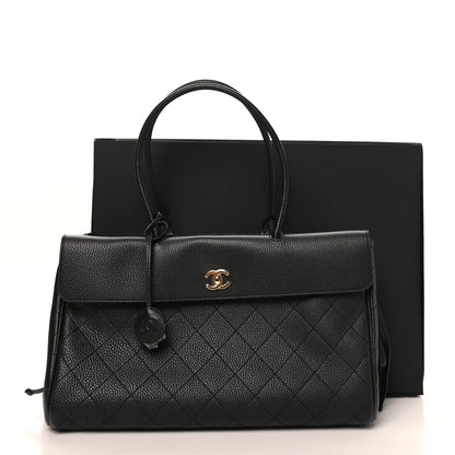 Grained Calfskin Stitched Urban Essentials Large Shopping Bag Black