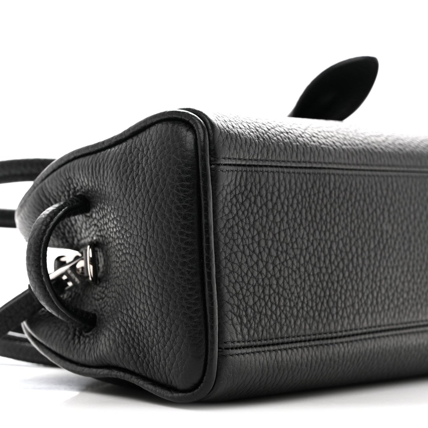 Grained Calfskin Le Petit Turismo Black