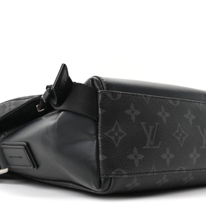 Monogram Eclipse Voyager PM Messenger