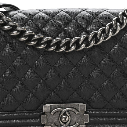 Caviar Quilted Medium Boy Flap Black