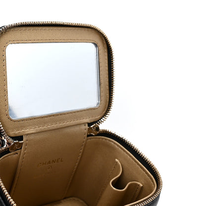 Lambskin Quilted Mini CC Crush Vanity Case With Chain Black