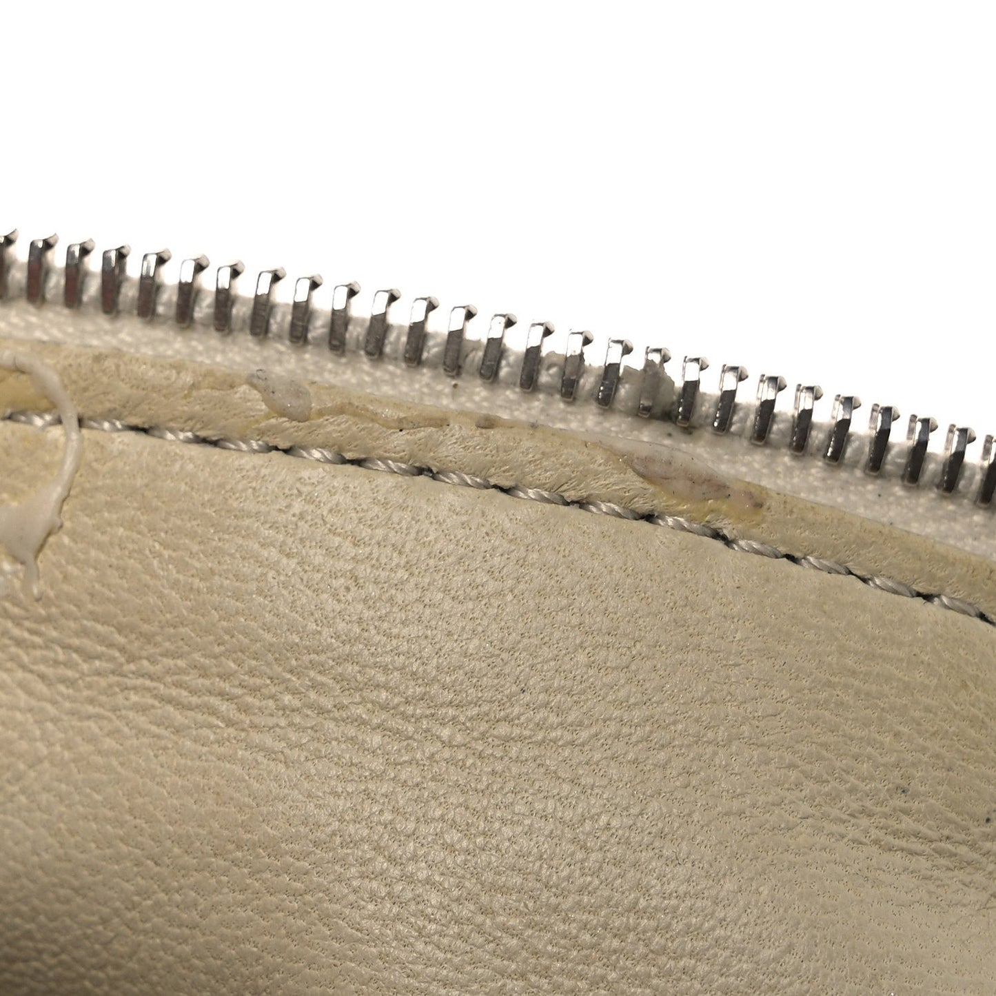 Grained Calfskin 90's Bag Ivory