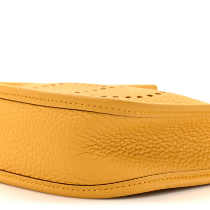 Taurillon Clemence Evelyne TPM Jaune Ambre