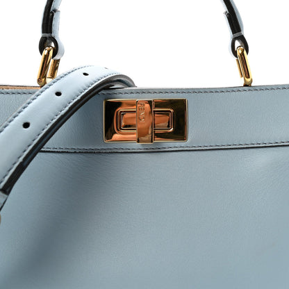 Vitello Seta Shiny Nappa Small Peekaboo I SEE U Satchel Azzurro Baby Camelia