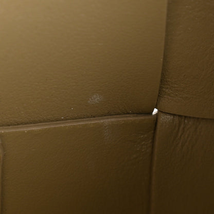 Lambskin Maxi Intrecciato Cassette Camera Bag Travertine