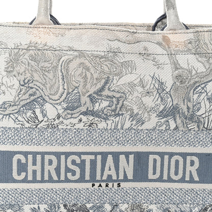 Gradient Canvas Embroidered Large Dioriviera Toile De Jouy Book Tote Blue