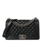 Caviar Quilted Medium Boy Flap Black