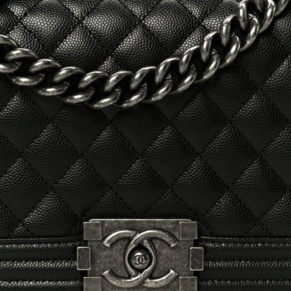 Caviar Quilted Medium Boy Flap Black