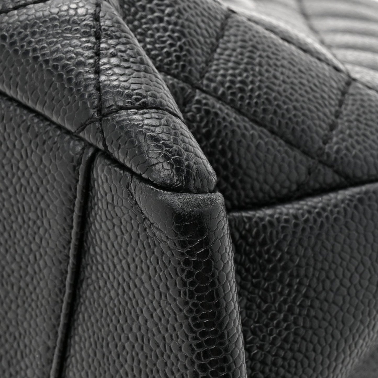 Caviar Quilted Grand Shopping Tote GST Black