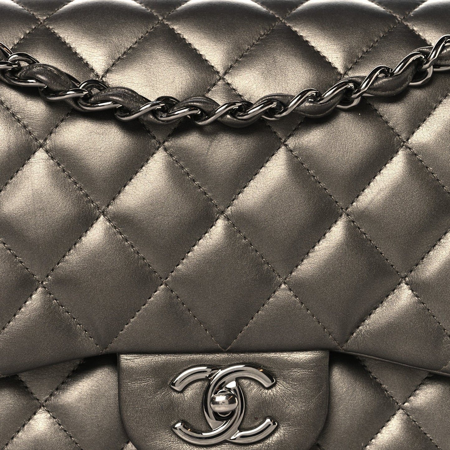Metallic Lambskin Quilted Jumbo Double Flap Pewter