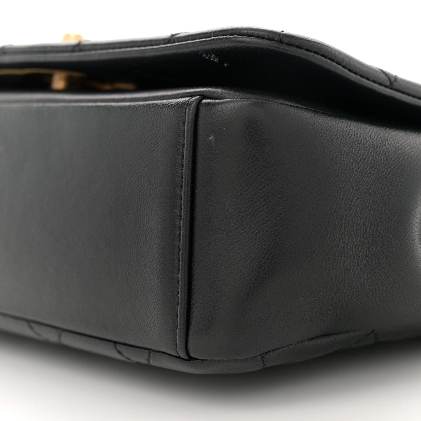 Lambskin Quilted Chain To Chain Flap Black