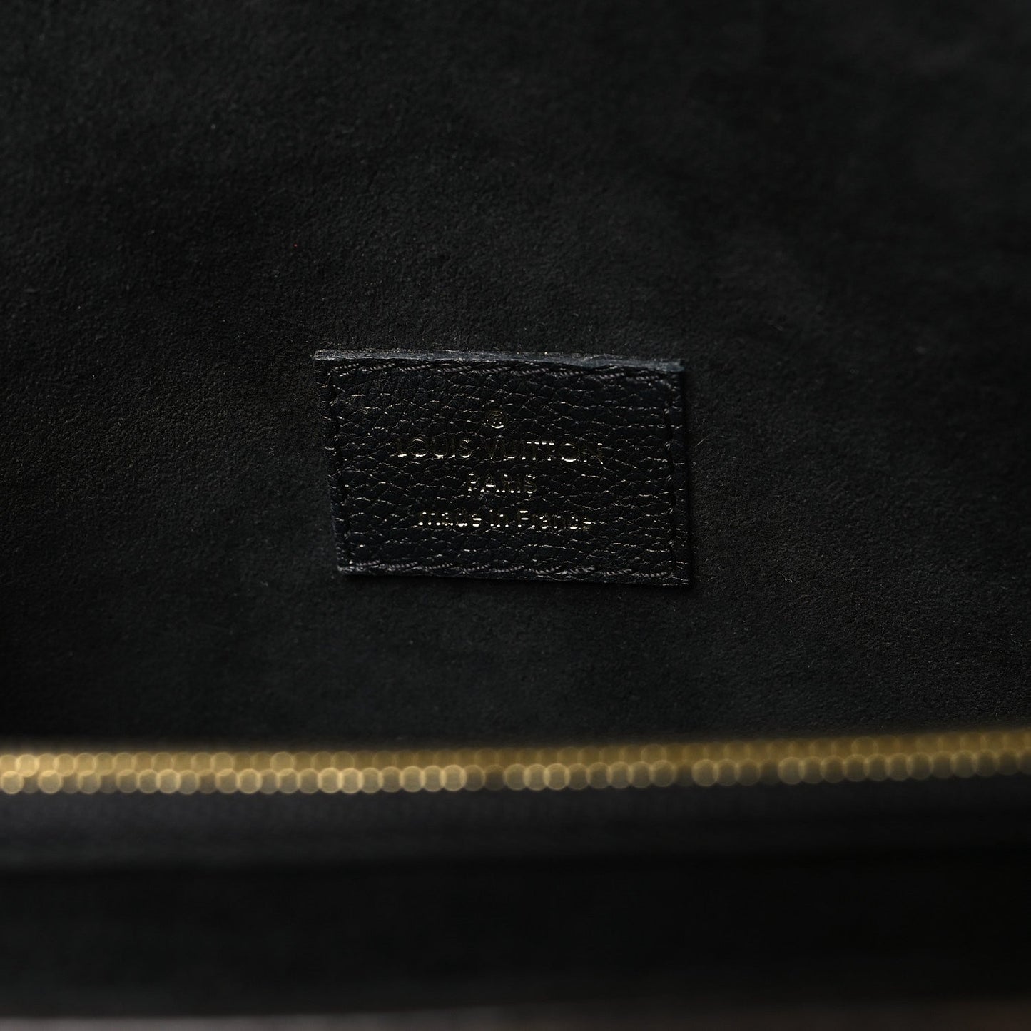 Monogram Victoire Black