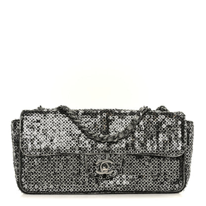 Sequin East West Flap Dark Silver