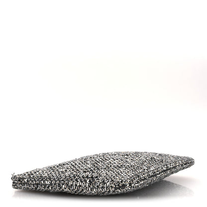 Sequins Medium 19 Pouch Silver