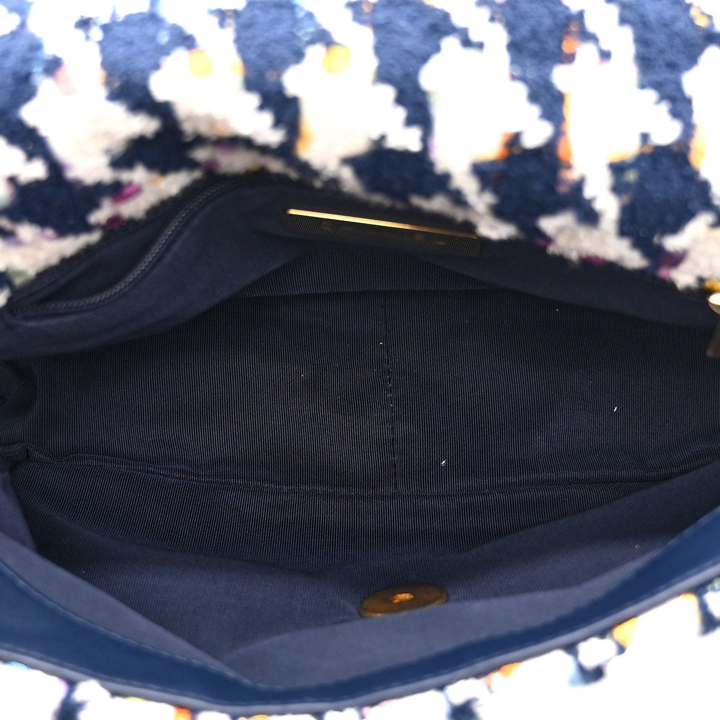 Tweed Quilted Medium Chanel 19 Flap Ecru Navy Blue Multicolor