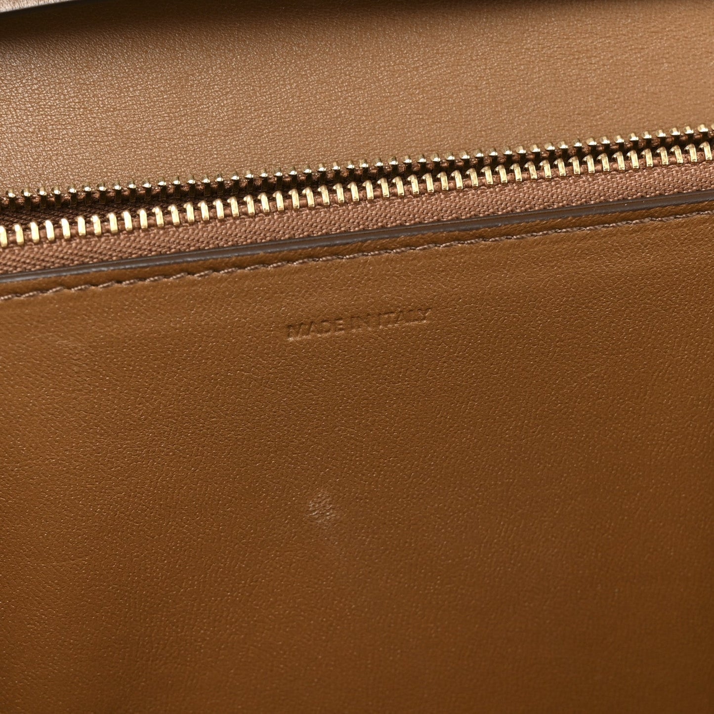 Box Calfskin Medium Classic Box Flap Bag Camel