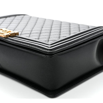 Caviar Quilted Large Boy Flap Black