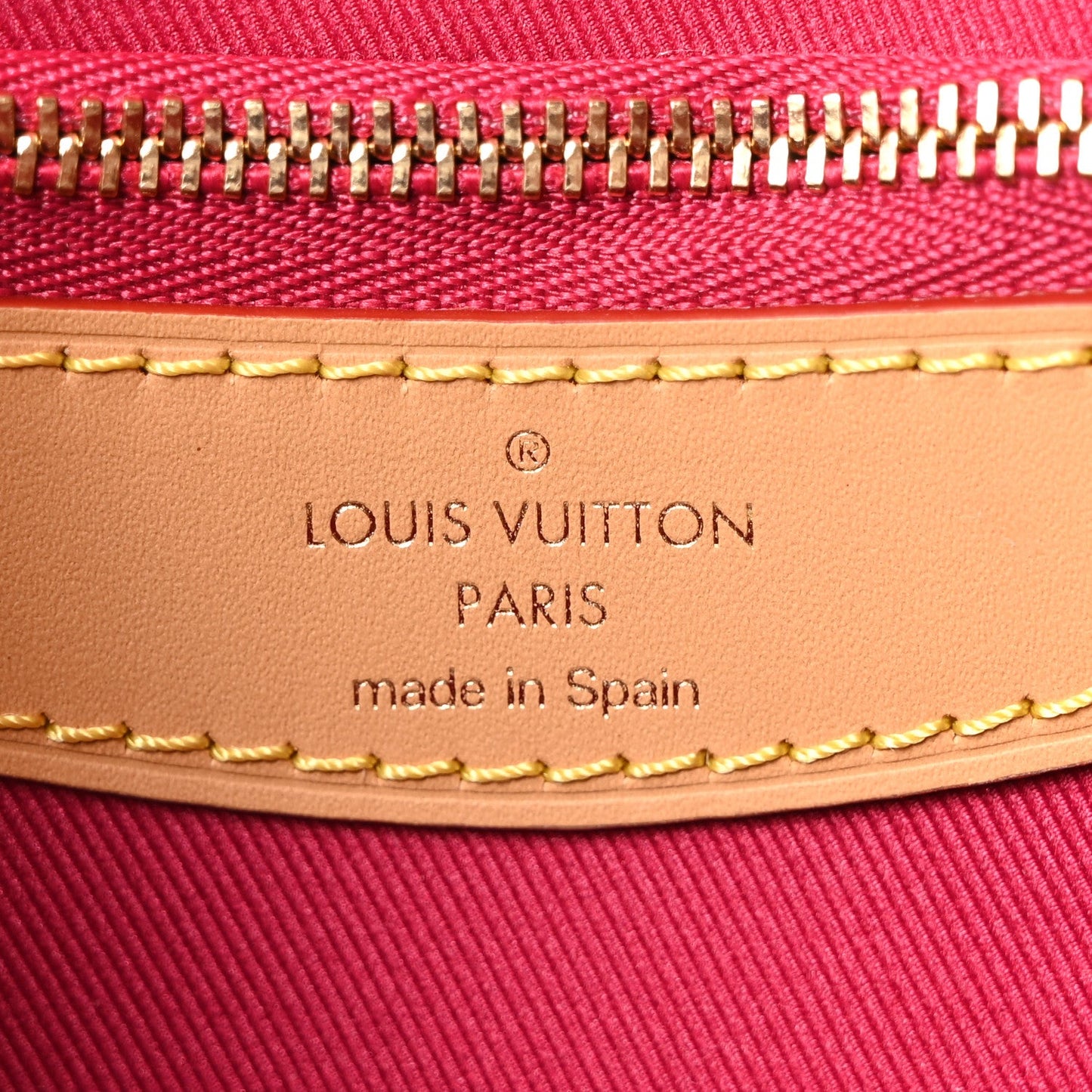 Monogram Diane Fuchsia