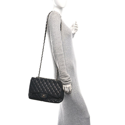 Caviar Quilted Jumbo Single Flap Black