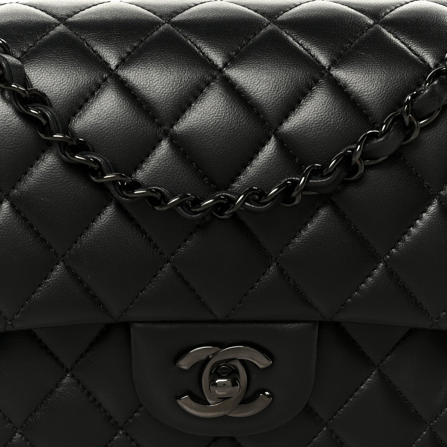 Lambskin Quilted Medium Double Flap So Black