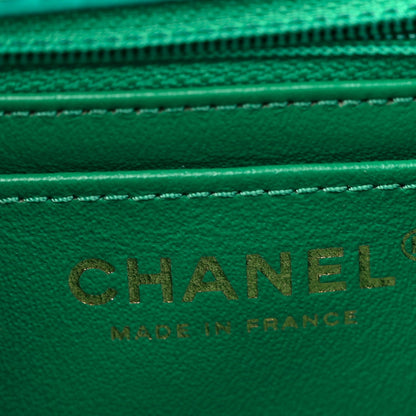 Aged Calfskin Quilted 2.55 Reissue Mini Flap Green