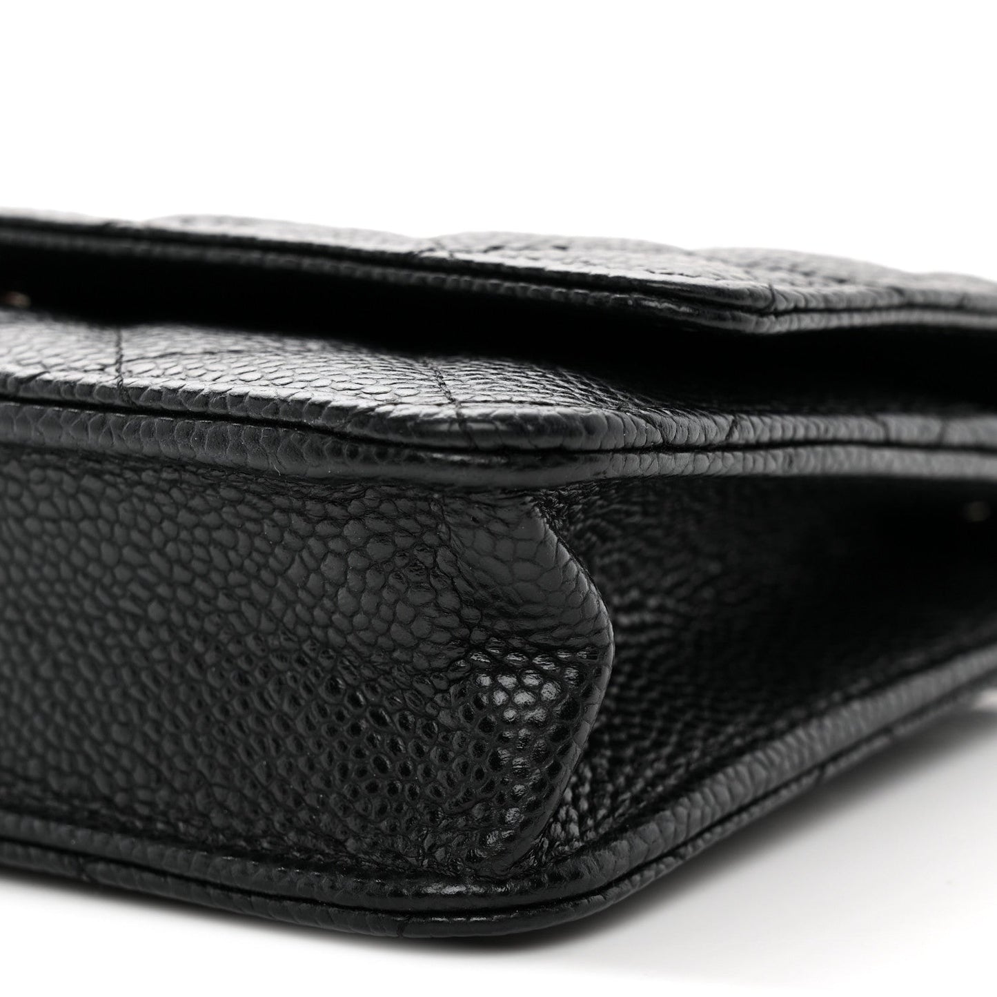 Caviar Quilted Wallet on Chain WOC Black