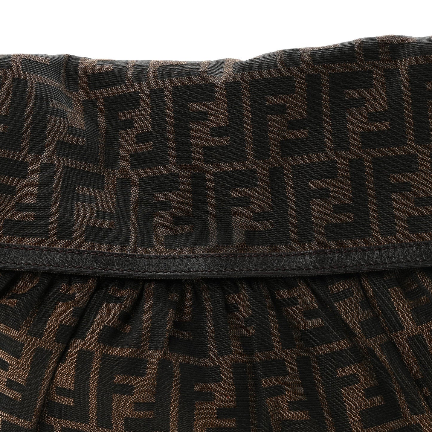 Zucca Medium Chef Shoulder Bag Tobacco