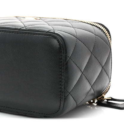 Lambskin Quilted Small Top Handle Vanity Case With Chain Black
