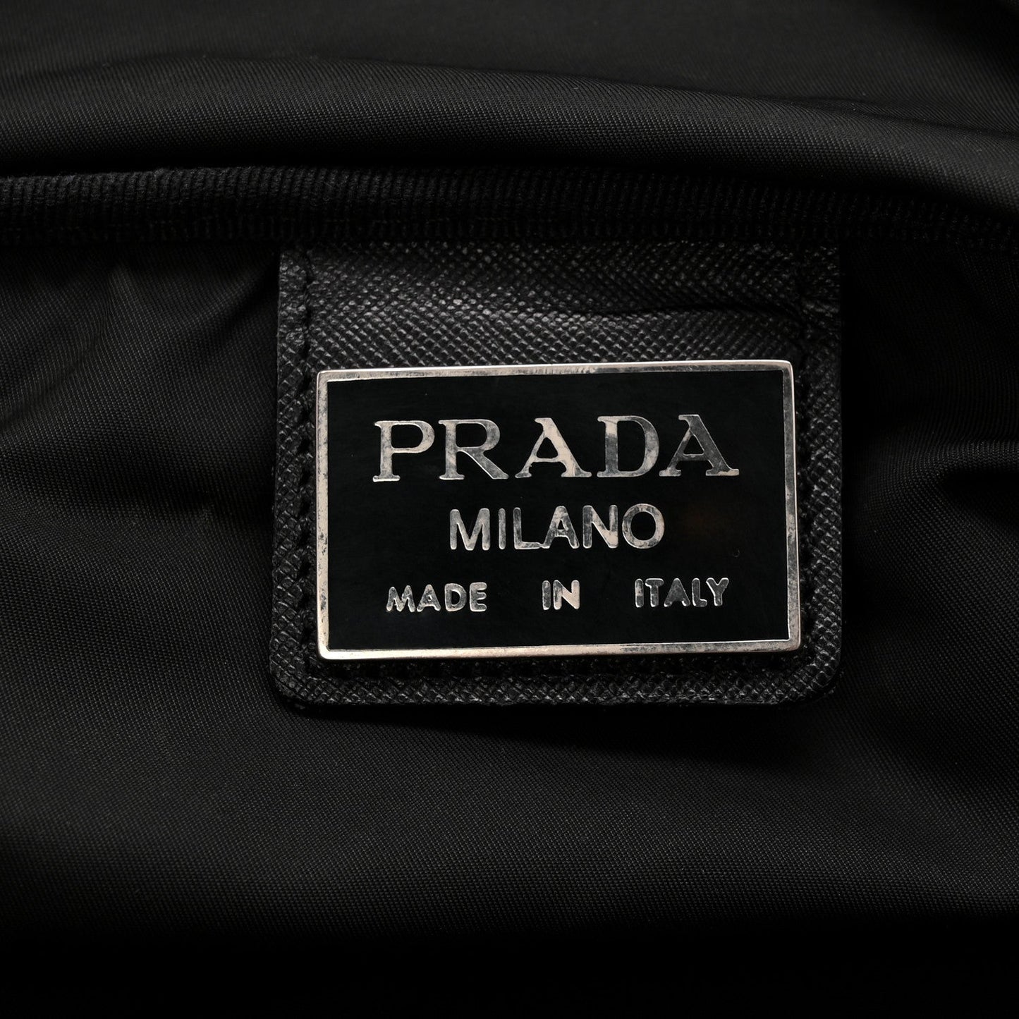 Tessuto Nylon Saffiano Viaggio Duffle Black