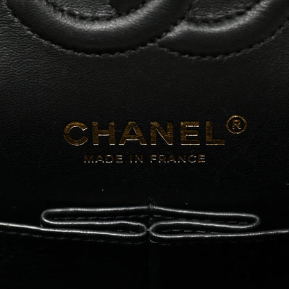 Caviar Flat Chevron Quilted Small Double Flap Black