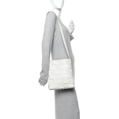 Lambskin Maxi Intrecciato Cassette Messenger Chalk