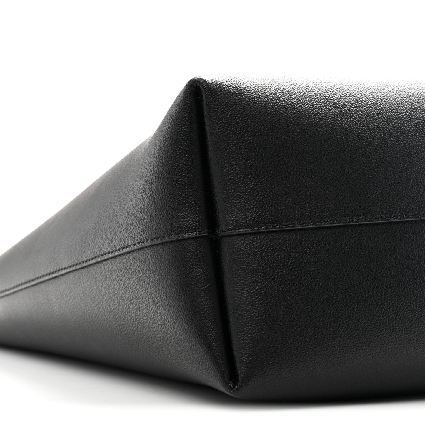 Calfskin Virtus Tote Black