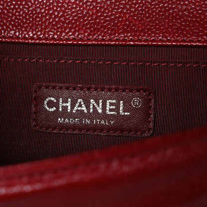 Caviar Quilted Medium Boy Flap Red