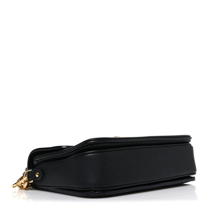 Grained Calfskin Lockme Oxford Black