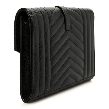 Grain De Poudre Textured Mixed Matelasse Triquilt Monogram Clutch Black