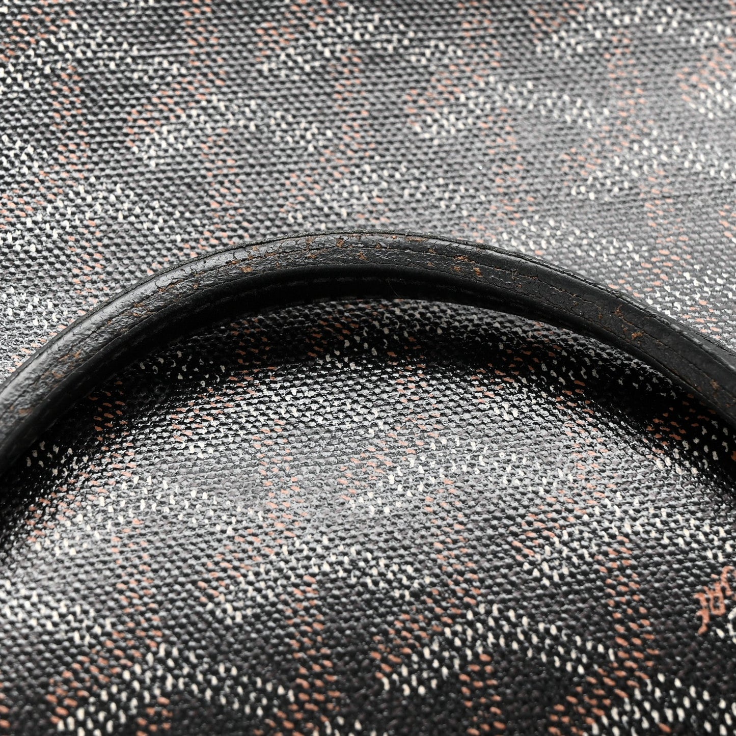 Goyardine Artois MM Black