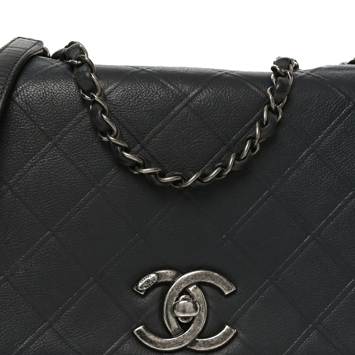 Calfskin Diamond Embossed Medium New Chic Flap Dark Grey