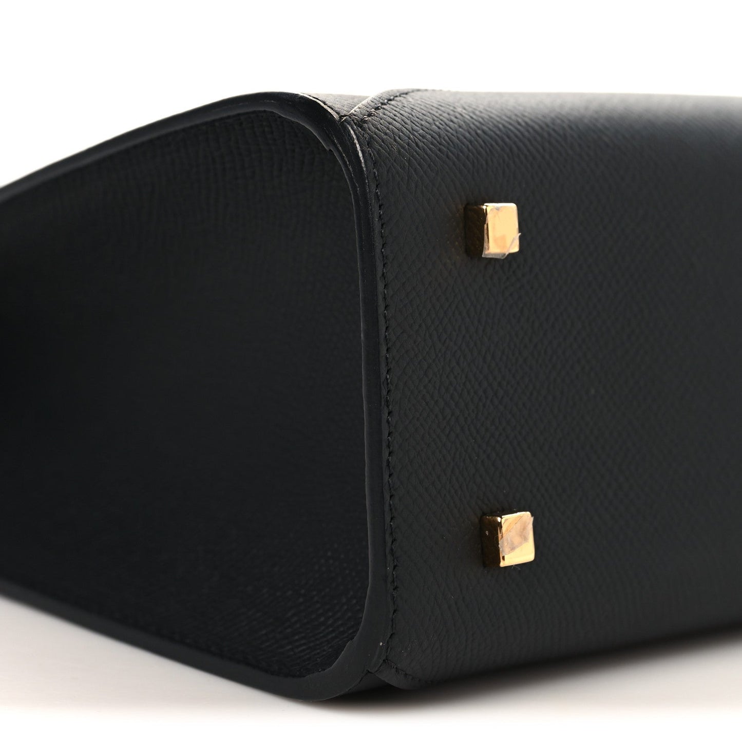 Carat Calfskin Gabrielle PM Black
