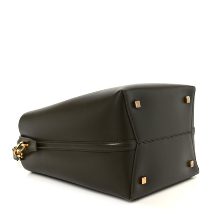 Shiny Calfskin Le 37 Bucket Bag Deep Musk