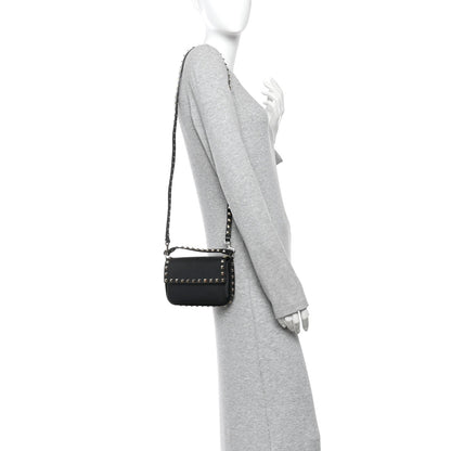 Grainy Calfskin Rockstud Crossbody Pouch Black
