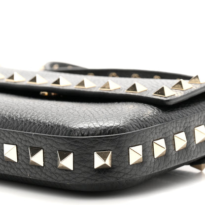 Grainy Calfskin Rockstud Crossbody Pouch Black