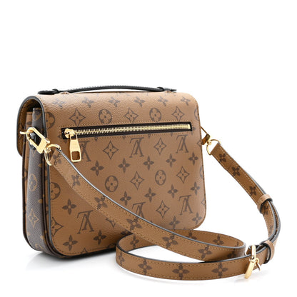 Reverse Monogram Pochette Metis