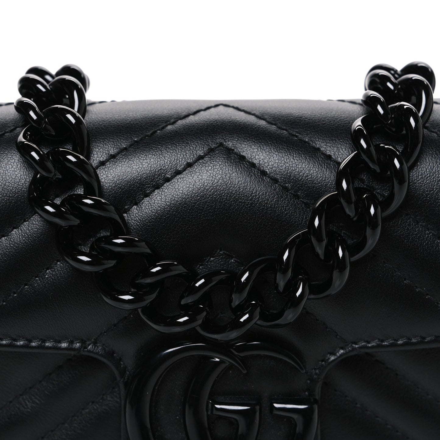 Calfskin Matelasse Monochrome GG Marmont Chain Belt Bag Black