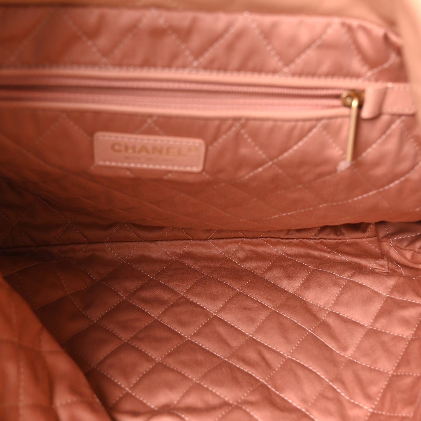 Shiny Calfskin Quilted Chanel 22 Beige