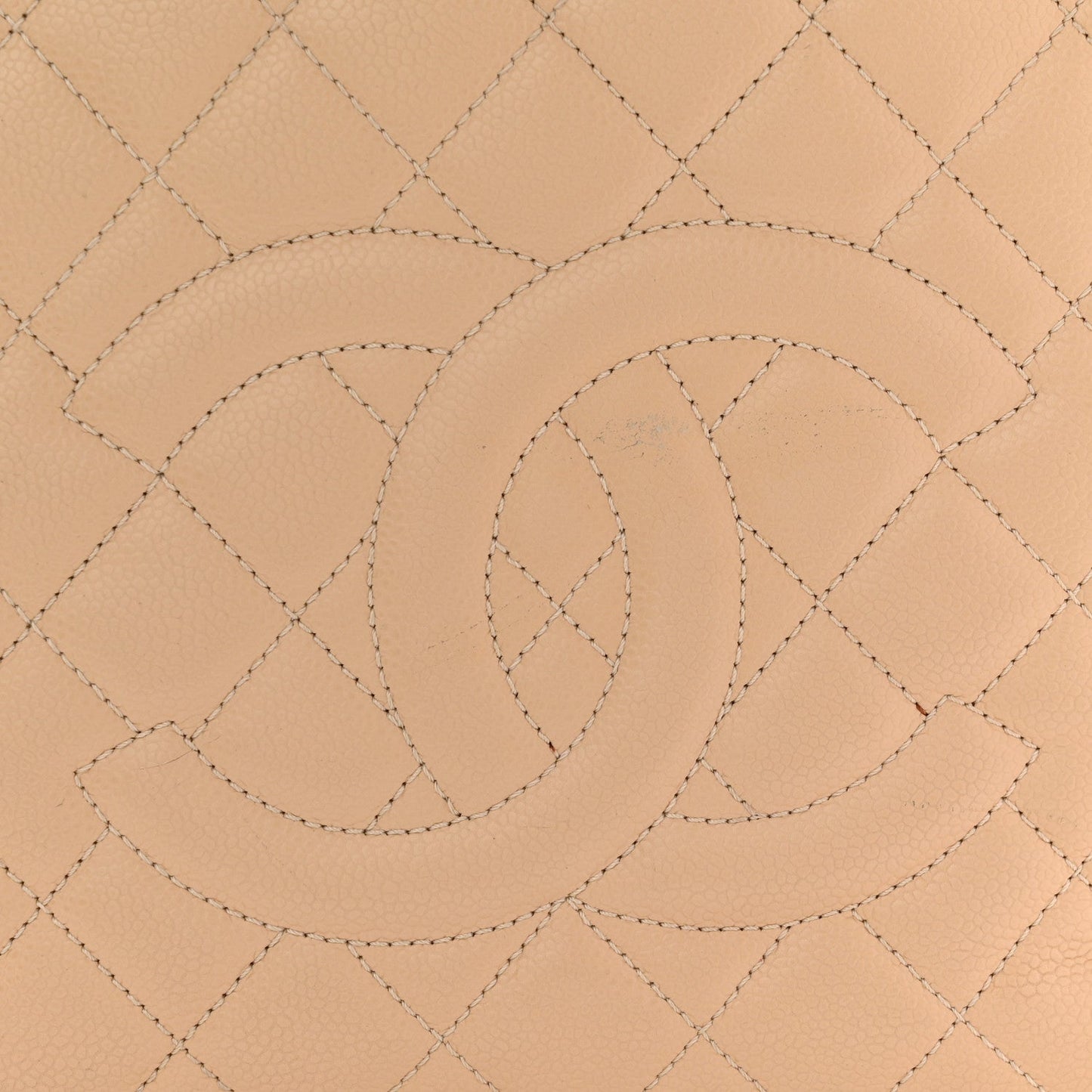 Caviar Quilted Grand Shopping Tote GST Beige Clair