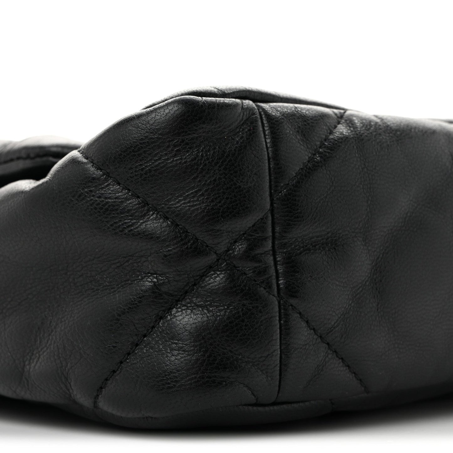 Goatskin Quilted Medium Chanel 19 Flap Black