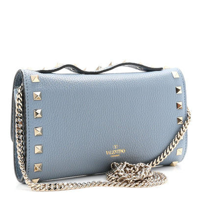 Pebbled Calfskin Rockstud Flip Lock Wallet On Chain Niagara
